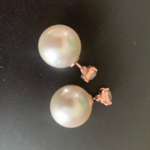🤩BOGO BaubleBar crystal studs w lpearl backs- EUC